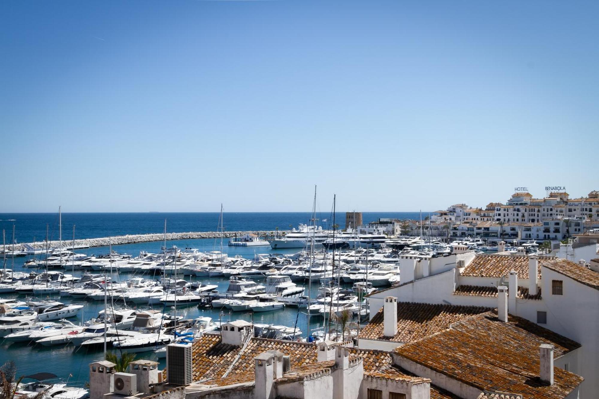 Apartamento Banus - Brand New And Exclusive Banus Port Seafront Flat Marbella