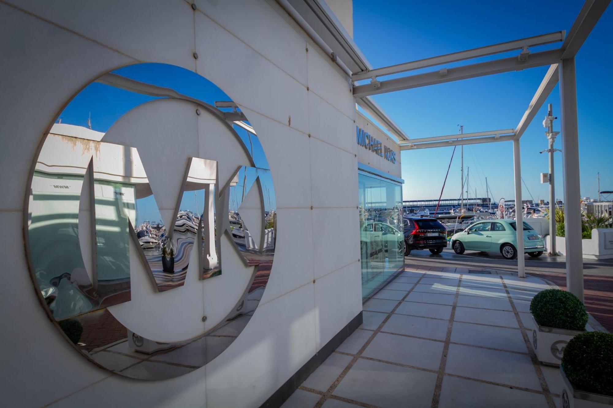 Banus - Brand New And Exclusive Banus Port Seafront Flat Marbella