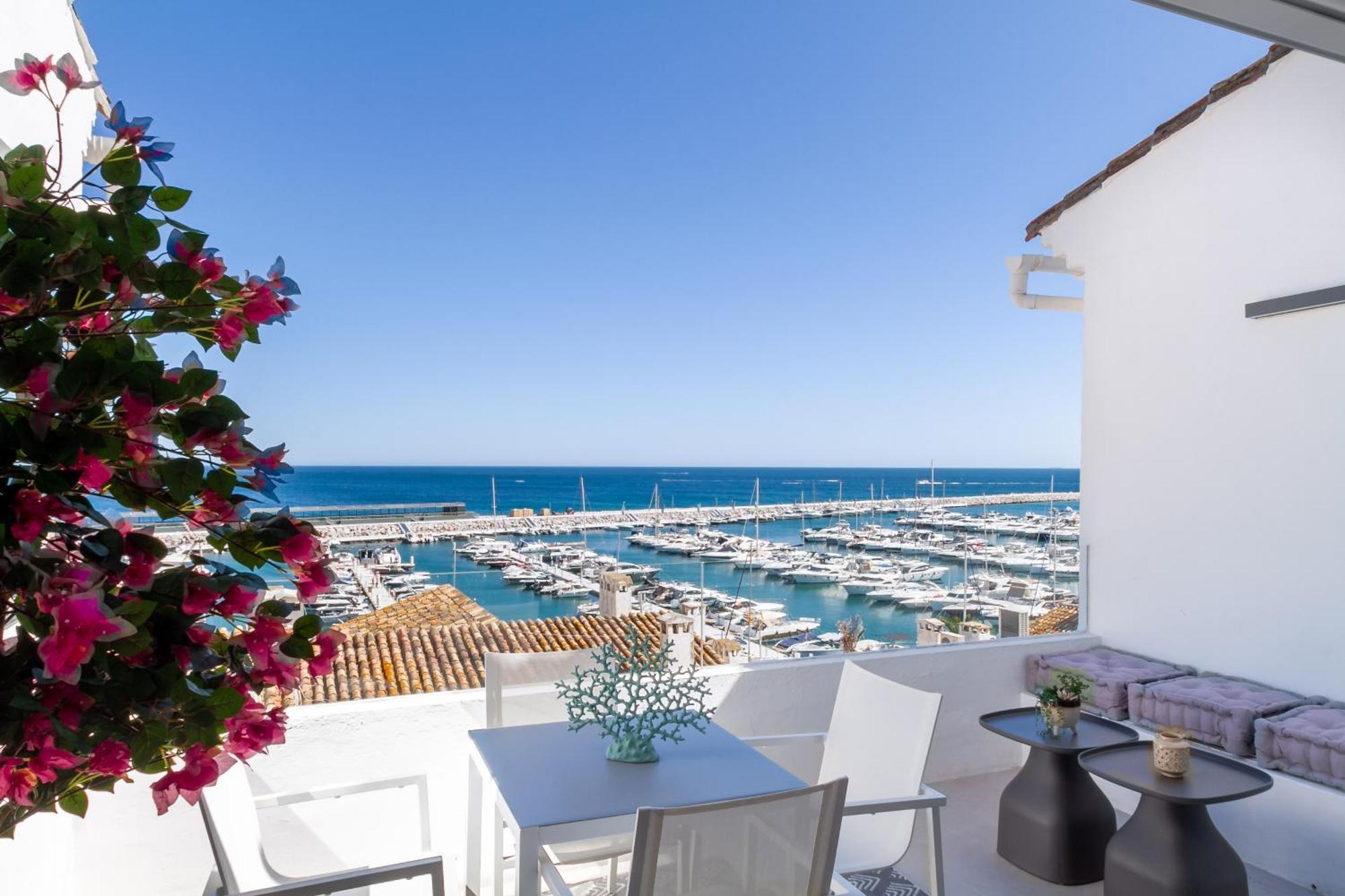 Banus - Brand New And Exclusive Banus Port Seafront Flat Apartamento