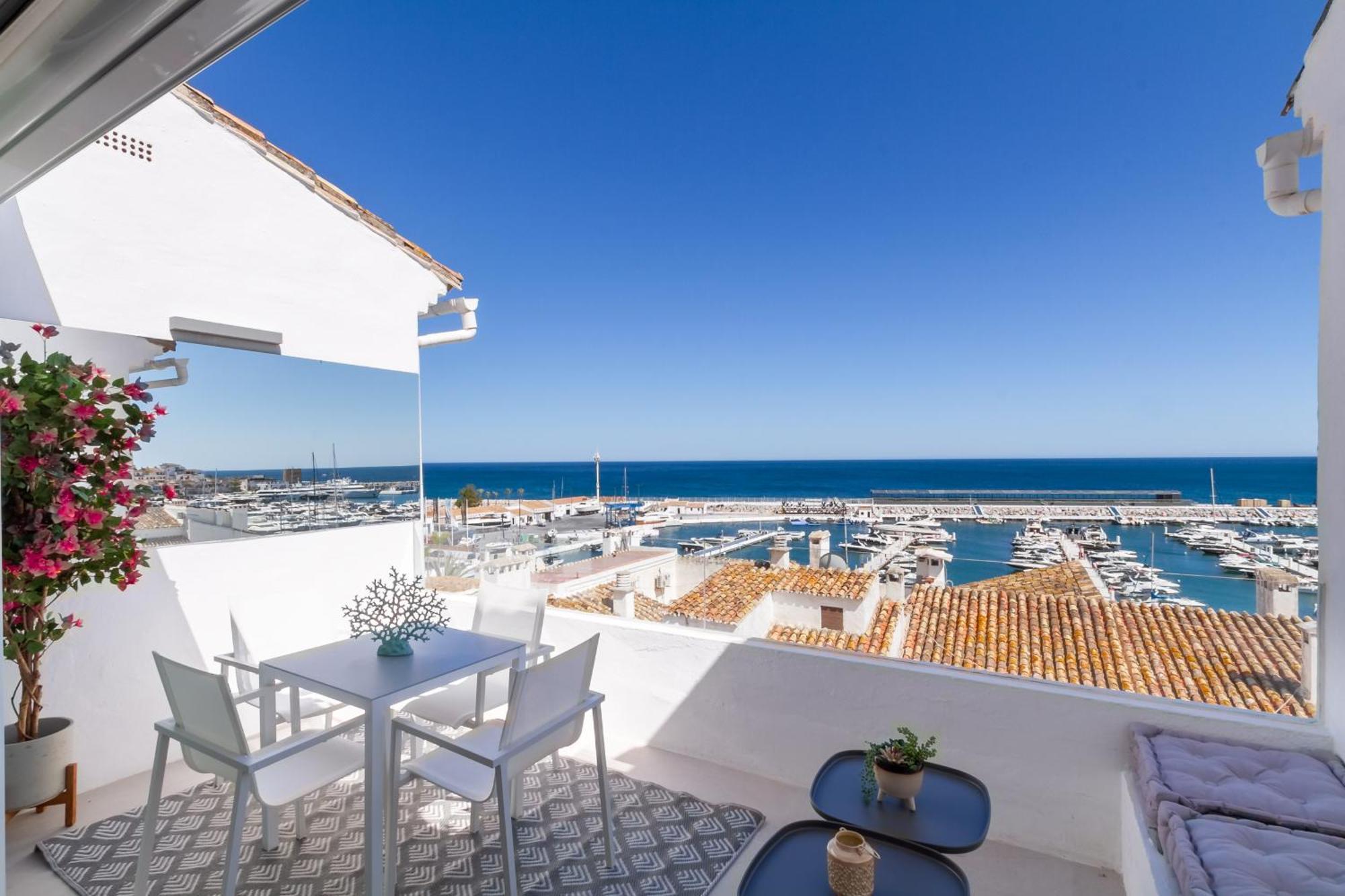 Apartamento Banus - Brand New And Exclusive Banus Port Seafront Flat Marbella