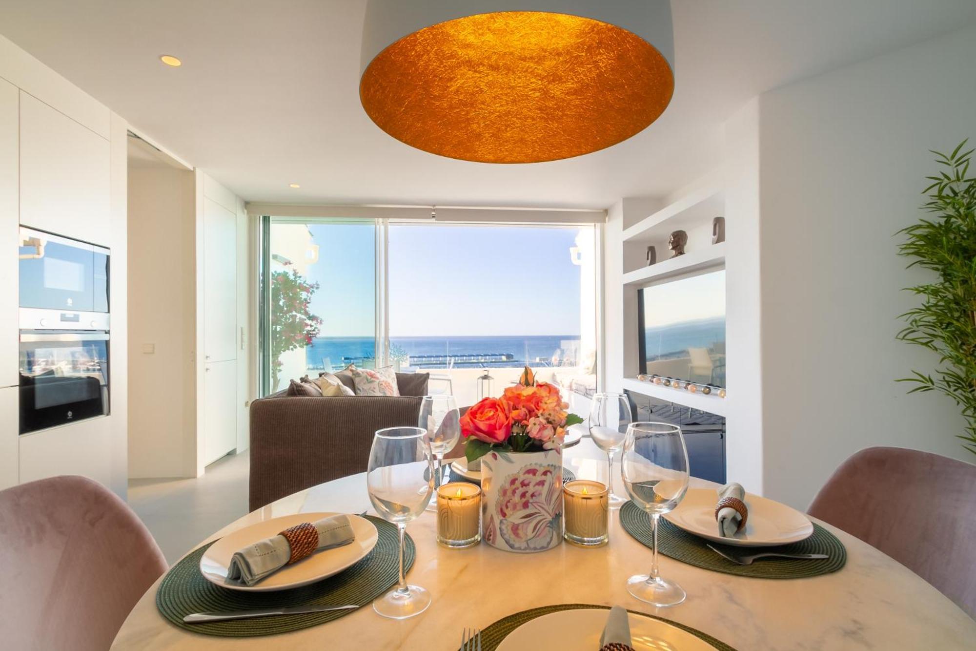 Banus - Brand New And Exclusive Banus Port Seafront Flat Marbella