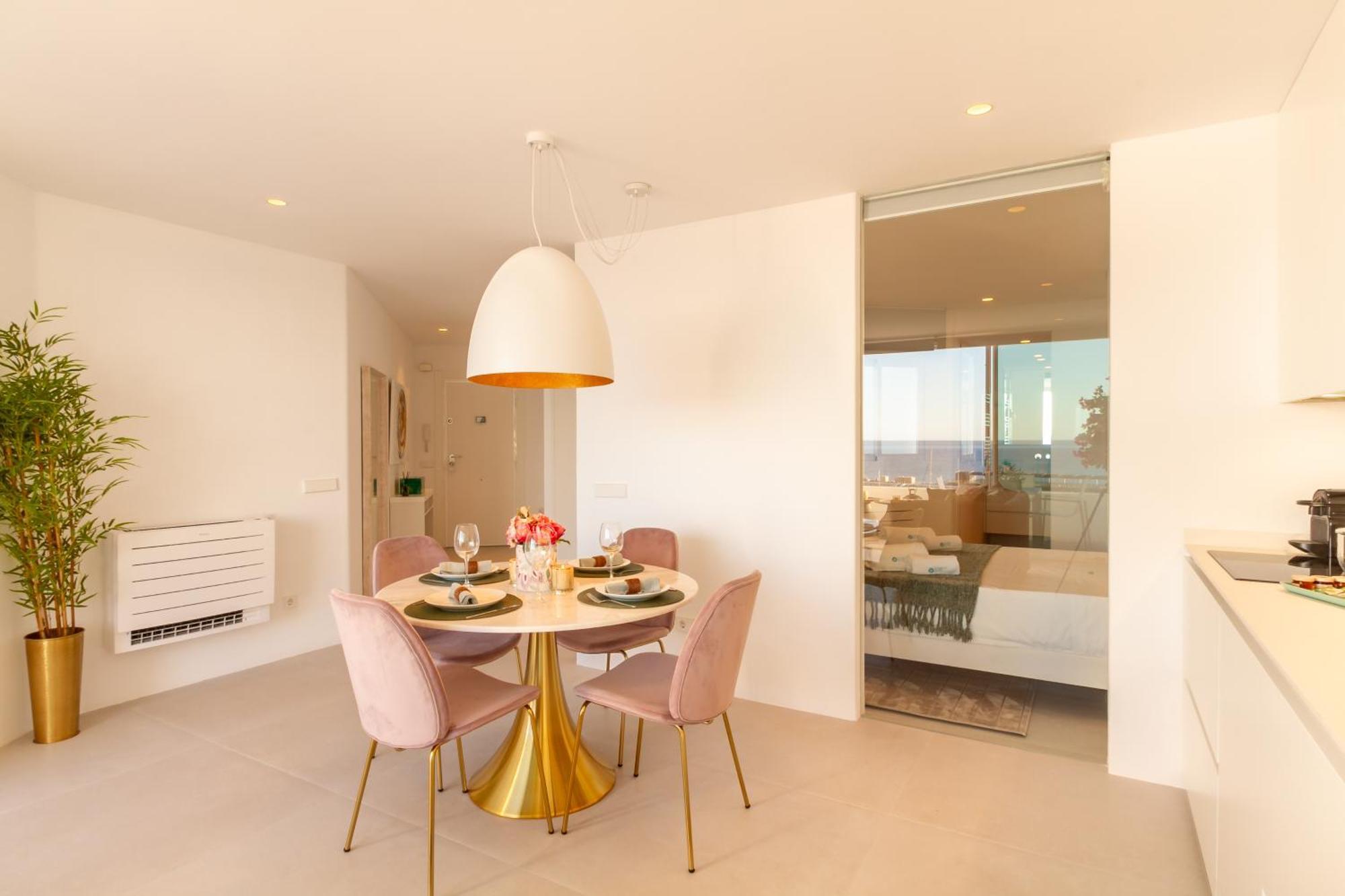 Banus - Brand New And Exclusive Banus Port Seafront Flat