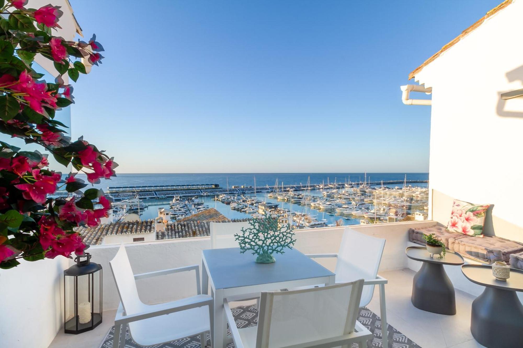 Apartamento Banus - Brand New And Exclusive Banus Port Seafront Flat