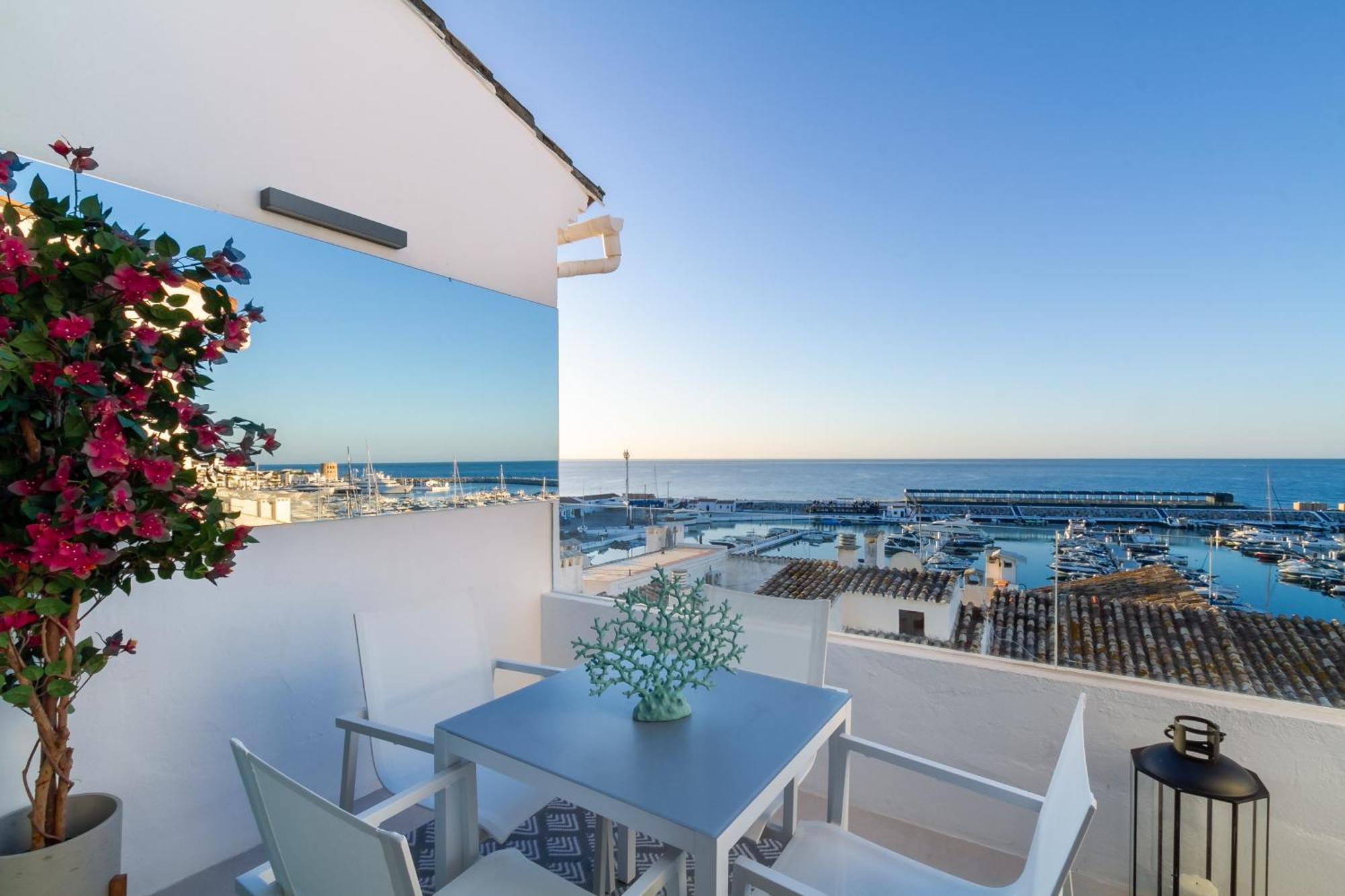 Banus - Brand New And Exclusive Banus Port Seafront Flat Apartamento Marbella
